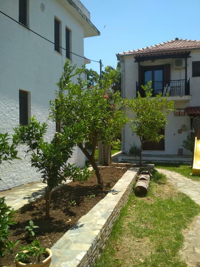 Kalama Apartments Каламос Экстерьер фото